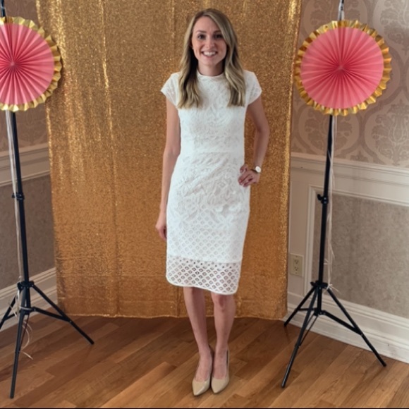 White lace midi dress - Picture 1 of 5